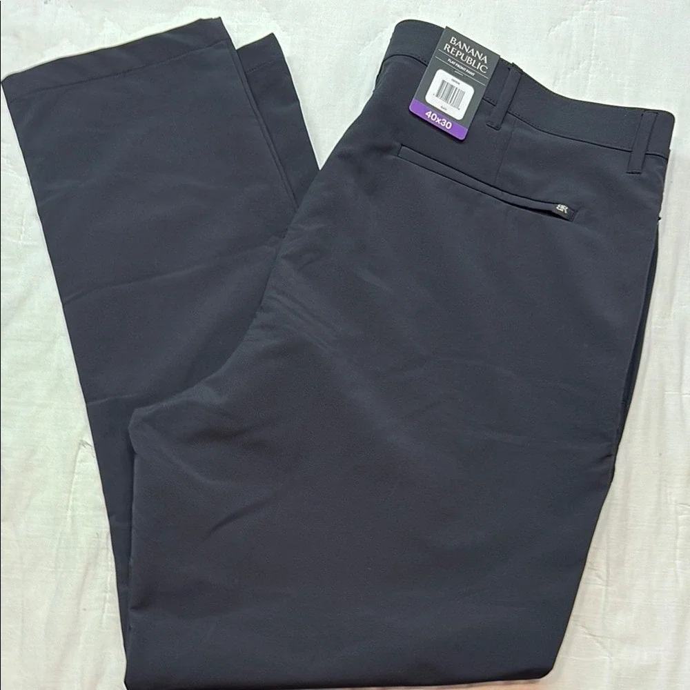 NWT Banana Republic Mens‎ Flat Front Performance Pants Black 40x30